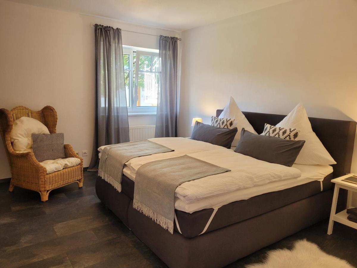 Ferienwohnung Mia Flussbach エクステリア 写真